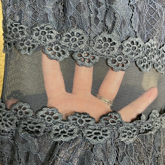 CITY TRIANGLES Scalloped Lace A-Line Dress - Picture 12 of 15